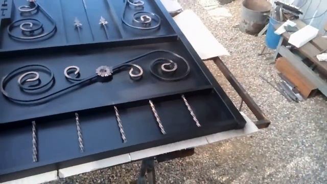 Калитка с элементами холодной ковки. смотреть онлайн