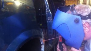 Установка ремкомплекта заднего крыла ваз 2107