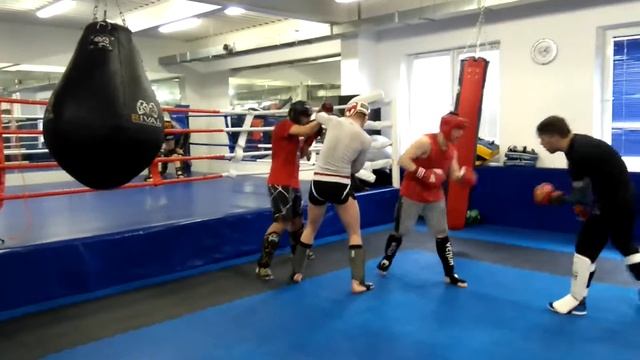 Спарринг в GFG утро 15.04.16 смотреть онлайн