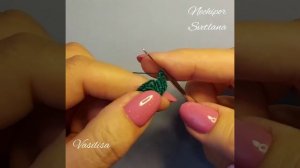 Вяжем маленькие фоновые цветочки для платья "Изумрудная  казка". Мотивы для ирландского кружева.