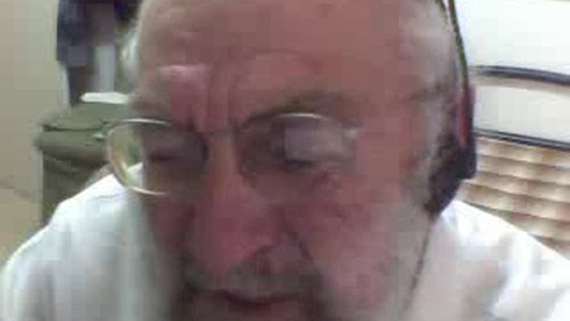 Аленка  исполняет Yehuda