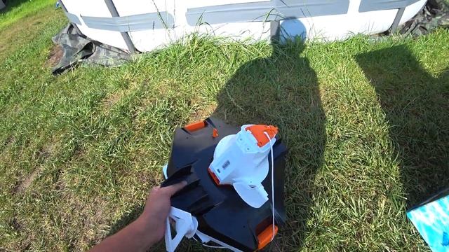 BESTWAY 58622 НА ПУТИ К ИДЕАЛЬНОЙ ЧИСТОТЕ В БАССЕЙНЕ РОБОТ ПЫЛЕСОС смотреть онлайн