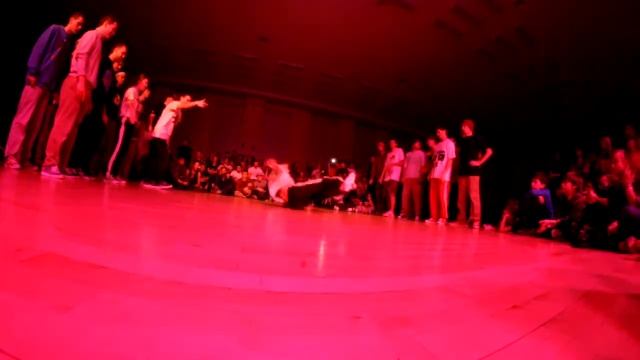 Короли Андеграунда 2012 Meat Rockets Crew VS Smart52 смотреть онлайн