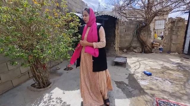 A Day Before Mehdi Razieh's Operation, They Prepare The Help Of The Mother Of The House For Eid
