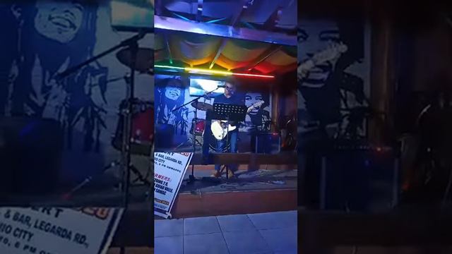 Just an Ilusion and Dont Close your eyes смотреть онлайн