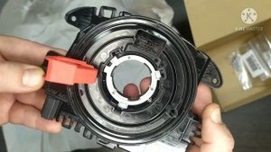 5K0953569AL VAG Контакт подушки безопасности водителя шлейф подрулевой Q3/SKODA Yeti/Tiguan