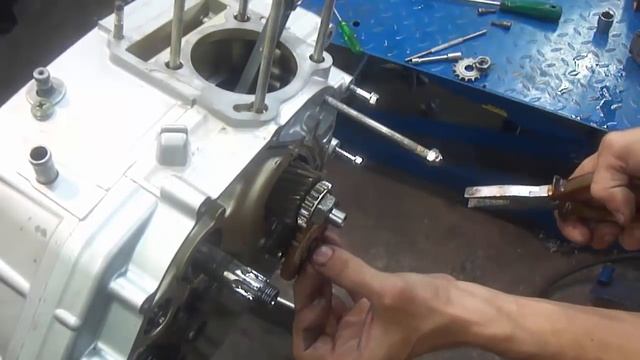 Motor Suzuki Yes 125 Montagem paso a passo Cássio mecânico смотреть онлайн