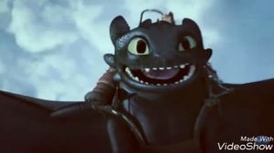 РУКИ НАД ГОЛОВАМИ