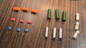 Мини-тест разделительных конденсаторов в ламповом преампе