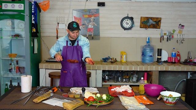 ЖАРЕННАЯ ПЕЧЕНЬ В ЖИРОВОЙ СЕТКЕ НА МАНГАЛЕ / печень на костре смотреть онлайн