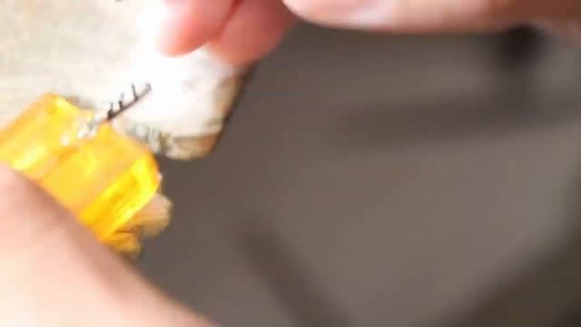 Ювелирные тиски из зажигалки смотреть онлайн