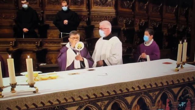 FCRM211102-3- CONSAC.&COMUN. S. MESSA Mar. 2Nov.21-BASILICA SAN FRANCESCO ASSISI-Dif.2h.YouTube-ITA смотреть онлайн