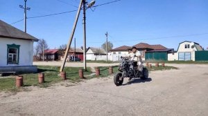 Первый выезд "дневная фурия" кастом мот своими руками. Зазоцикл.