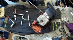 Disassembly of Husqvarna 435 chainsaw for spare parts Бензопила Хускварна 435 на запчасти