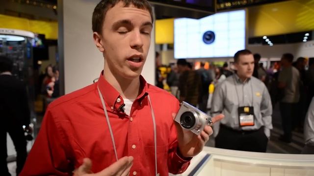 Nikon D5200, S1 & J3 Hands On! смотреть онлайн