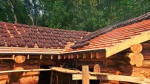 Сруб из бревна под ключ ручной рубки. Дикий сруб бани. Строительство сруба на заказ. Печки-Срубы.