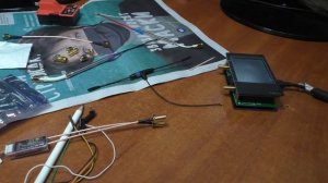 R9M 915 868MHz оценка анализатором спектра LTDZ 35-4400 MHz