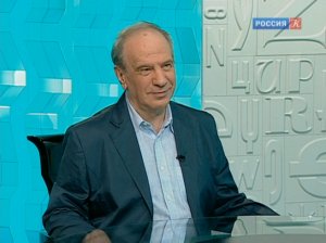 Лауреат премии Манхэ К.Кедров в главной роли