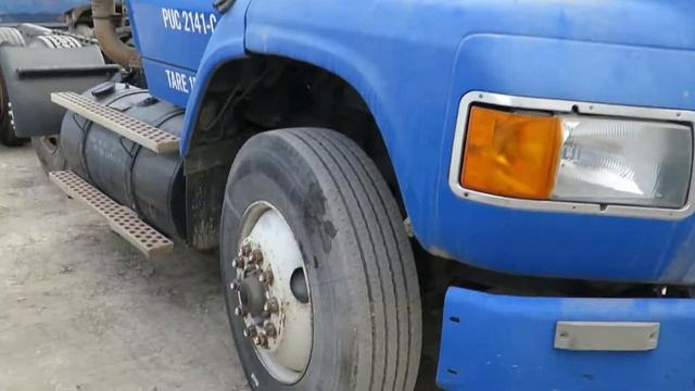 Lot 109 1994 FORD AEROMAX L9000 TANDEM TRUCK TRACTOR смотреть онлайн