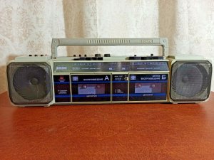 Винтажный советский кассетный магнитофон IZ 306v (ИЖ). SN-СССР-выпуск-1990-1995-год