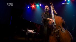 Avishai Cohen - Alfonsina Y El Mar =HD=