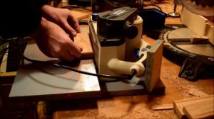 Подставка под телефон из дуба... Своими руками