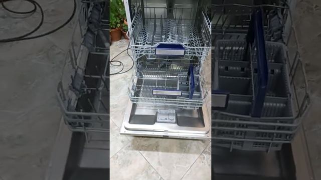 вбудована посудомийка 60см Сіменс смотреть онлайн