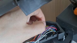 Холодильник Samsung.Холодильник пищит при закрытии двери.