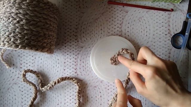 DIY: Как сделать красивую корзину для хранения из пустой банки и пряжи за 30 минут смотреть онлайн