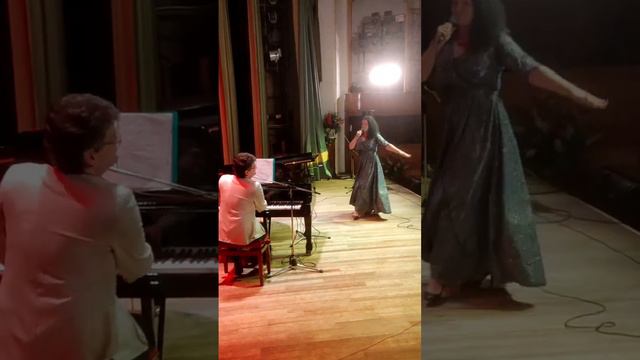 Олег Ратушный и Анна Федорищева - "Мир не прост". смотреть онлайн