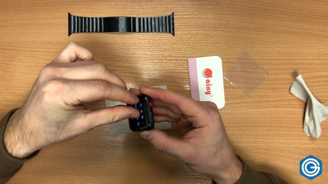 Установка защитной пленки на Apple Watch Series 3 смотреть онлайн