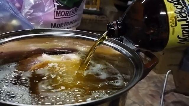 РУЛЬКА ВАРЕНО-КОПЧЕНАЯ! #рулька #копчение смотреть онлайн