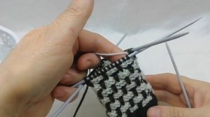 КРАСИВЫЙ УЗОР "ШАХМАТЫ" СПИЦАМИ для НОСОЧКОВ и не только 🔥Вязание спицами👌