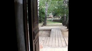 Усадьба Молоствовых, Татарстан, осень 2021. Территория усадьбы, родник Елизавета, лиственная аллея.