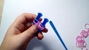 Как сплести перо из резинок
