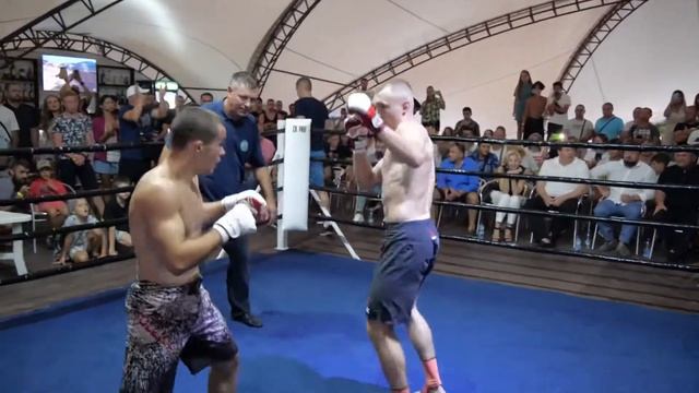 Андрей Кучеренко vs Дмитрий Бородин