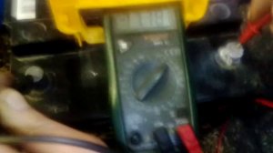 Мазда 6 меняет полярность АКБ.