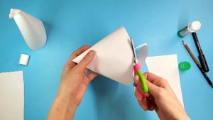 ?Как сделать ГНОМИКА СО СЪЕМНЫМ КОЛПАКОМ из бумаги А4 и ваты своими руками