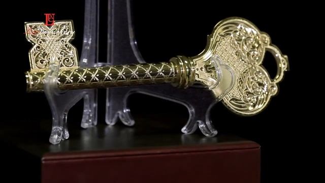 Ключ подарочный "Ключ от сердца", подарок жене от LuxPodarki.ru смотреть онлайн