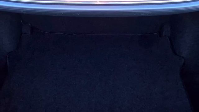 1983 Mercedes 500SEL only 45,000 miles - magnificent смотреть онлайн