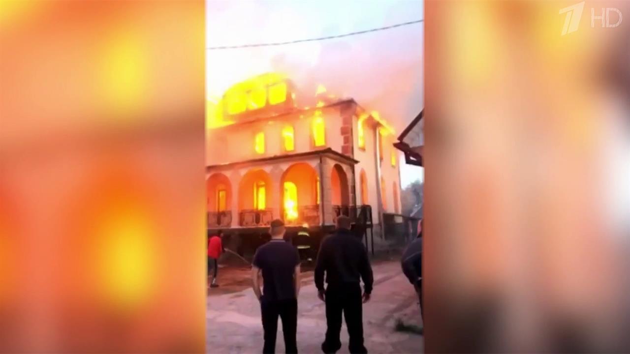 На Украине сожгли еще одну святыню канонической УПЦ