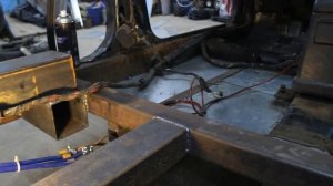 Из седана в пикап. Часть 5. Изготовление рамы и подвески.