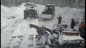 Порвали Т-150 (Погрузка на трал)