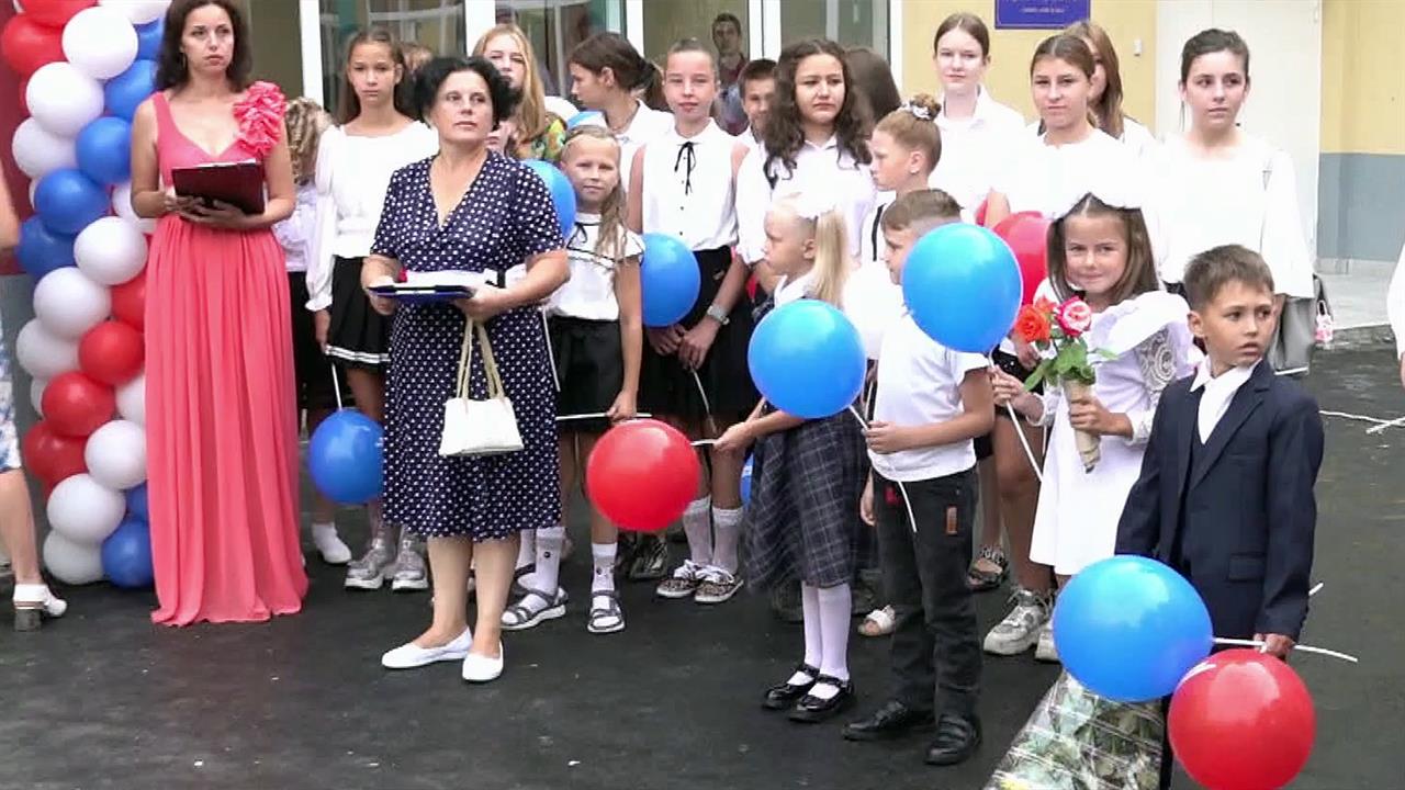 Новый учебный год, несмотря на все трудности, начался в Донбассе и на освобожденных территориях