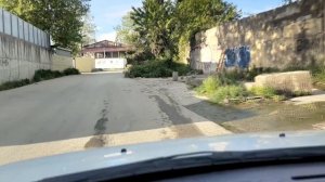 Разворот в ограниченном пространстве