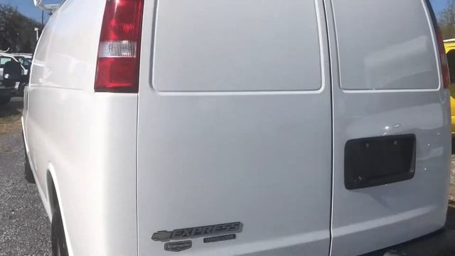 2015 Chevrolet Express 3500 Extended Cargo Van 6.0l | Lancaster, PA | 55,000 Miles смотреть онлайн