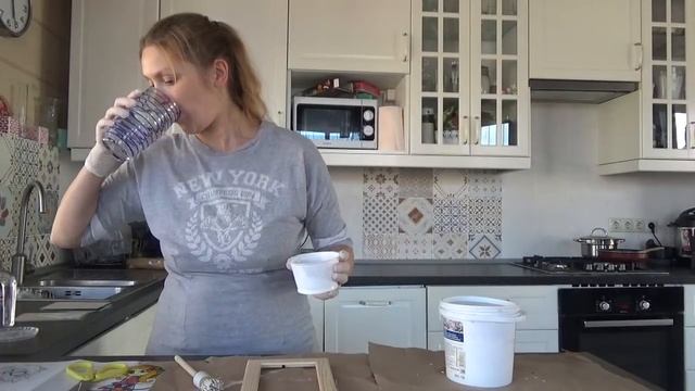 Дезинфекция на кухне, Крашу рамки, болтаю. Mariya Zaulovskaya смотреть онлайн