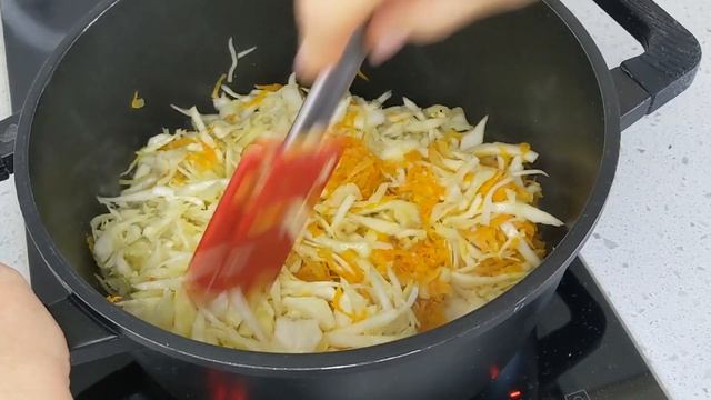 Капуста тушёная с грибами. Постная, низкокалорийная.