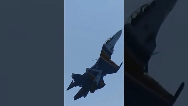 ?ИСТРЕБИТЕЛЬ СУ-35? ВЫСШИЙ ПИЛОТАЖ?