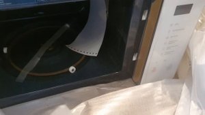 Распаковка — Микроволновая печь Samsung MS30T5018AW/BW